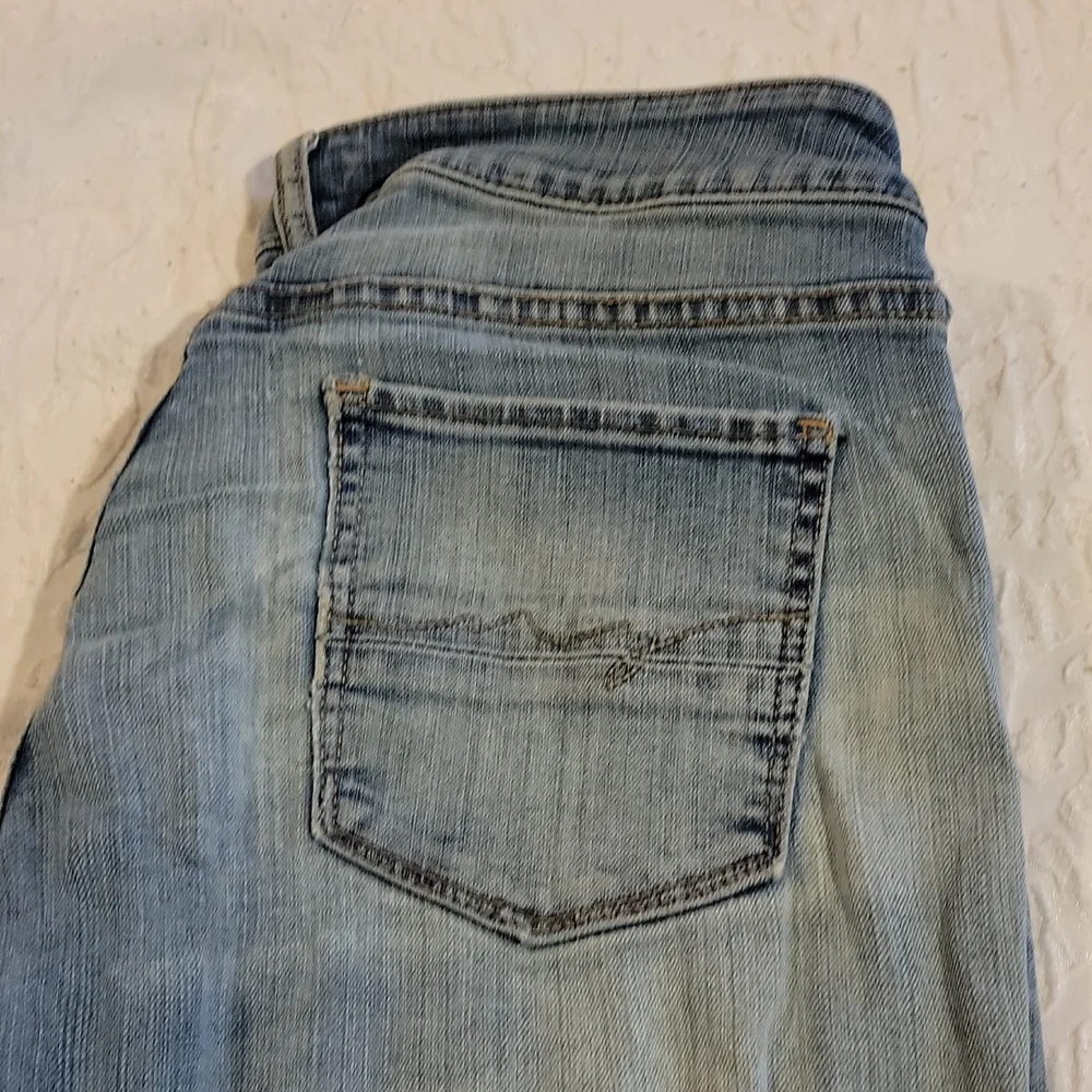 New York and Co Soho Jean's - Picture 4 of 4